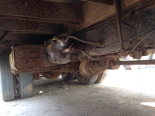 ขายรถบรรทุกสิบล้อพร้อมใช้งาน ลากรถเกี่ยว