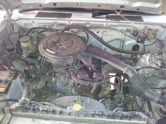 Nissan Big M Z20 สีบอร์นเงิน ติดแก๊ส ปี 1996