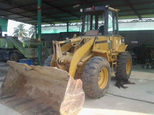 ขายรถตักล้อยาง CAT 910F
