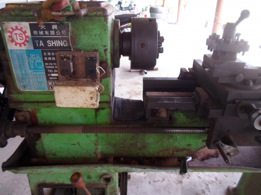 เครื่องกลึง 4 ฟุต ต้าชิง 36,000 ด่วน ติดต่อ อ้อม 0898217996 เครื่องกลึง 4 ฟุต ต้าชิง 36,000 ด่วน ติดต่อ อ้อม 0898217996