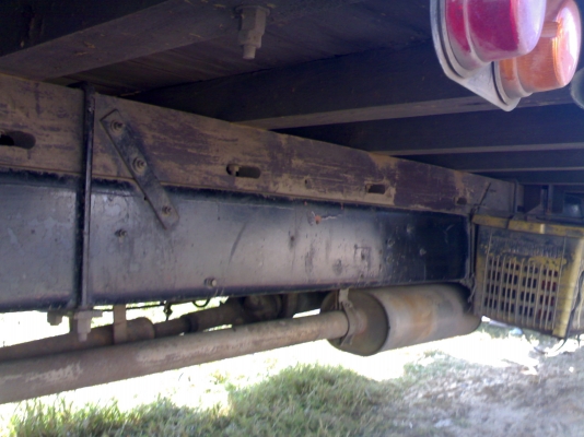 ขาย6ล้อ ISUZU FRR12LA เครื่อง 175แรง เบรคทิฟฟี่ พวงมาลัยพาวเวอร์