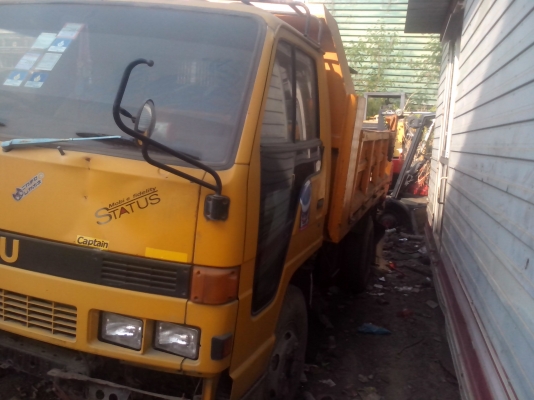 ขายรถ6ล้อดั๊มNPRกระบะยาว3.5เมตร