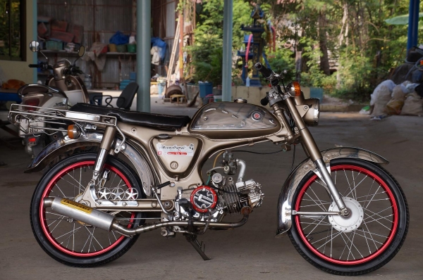 ขาย SUZUKI A 80 เครื่อง LIFAN 110 cc สตาทร์มือ รถสภาพตามรูป พร้อมใช้ ครับ ขาย SUZUKI A 80 เครื่อง LIFAN 110 cc สตาทร์มือ รถสภาพตามรูป พร้อมใช้ ครับ