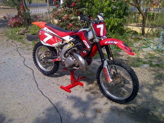 cr250 ปี 97-98  ท่อ pro circuit หรีด v-force 3 55000.-