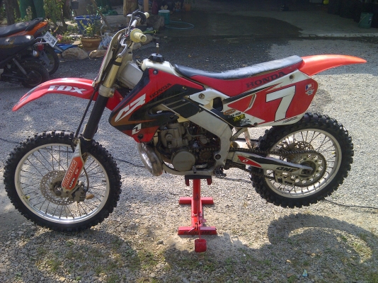 cr250 ปี 97-98  ท่อ pro circuit หรีด v-force 3 55000.-