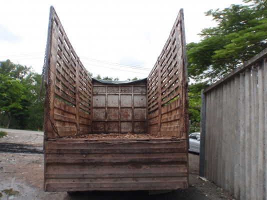 ขาย 10 ล้อ HINO F18 เครื่อง HO7C หัวสิงห์ กะบะเหล็ก โทร.081-9034151