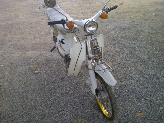 โครงยืนคัน c70 มีเครื่องดรีม ครบชุด ยกใส่ได้เลย 6000.-