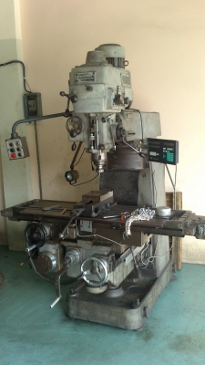 ขายด่วนเครื่องมิลลิ่งM5