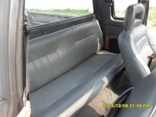 ขายรถกระบะมาสด้าB2500แคปปี92เครื่องมังกรเกียร์ธรรมดาภายในเดิมเบาะไม่ขาดแอร์เย็นเครื่องดีเกียร์แน่นช่วงล่างใช้ได้ภาษีปี57พร้อมใช้ขายถูกครับ