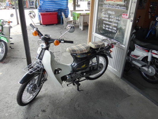 ขายc70มาใหม่สวยๆอีก3คันเครื่องดรีมมีทะเบียนโอนอยู่กทมบางแค(ร้านโบราณคลาสสิค)โทร0897661966