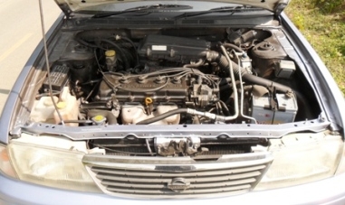 ขายNissan Sunny ปี 95 สีฟ้า  เกียร์ออโต้ 65,000 บาท 092-9351644