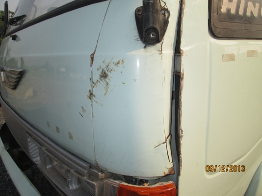 6ล้อดั้มHINO-FC-เครื่องWO4D-โบว์-สโลว์กลาง-ดั้มสามมิตร-490,000-