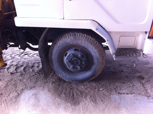 6ล้อFUSO FK417M  185 แรง ติดเครน3ตัน เครื่อง6D16  รถสวย....