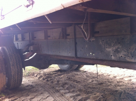 6ล้อFUSO FK417M  185 แรง ติดเครน3ตัน เครื่อง6D16  รถสวย....