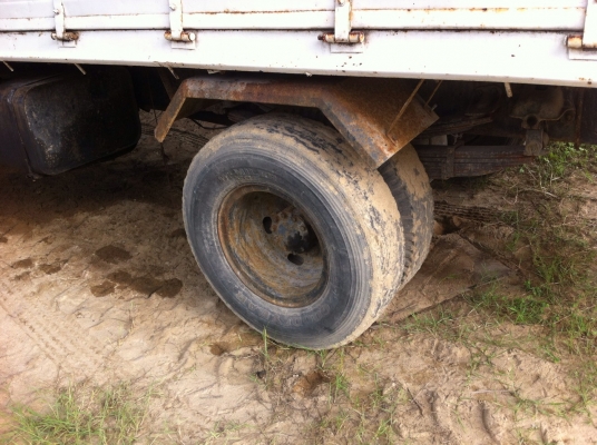 6ล้อFUSO FK417M  185 แรง ติดเครน3ตัน เครื่อง6D16  รถสวย....