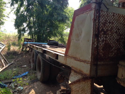 ขายด่วนรถเทเลอร์ HINO KT925 พร้อมรถเกี่ยวข้าว เดี่ยวทรนง ขายคู่ราคา730,000บาทติดต่อ วรพจน์ 0813467572