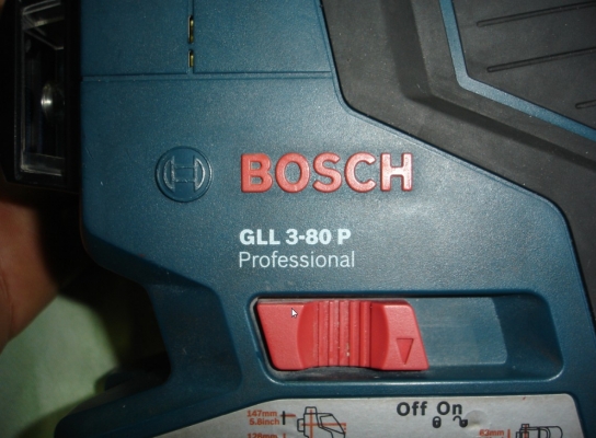 lotใหม่คับ ขายเครื่องวัดระดับเลเซอร์ Bosch GLL 3-80P