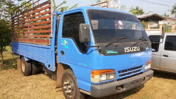 **540,000 บ.ต่อรอง**ขาย6ล้อ ISUZU NPR120HP NPR66LX5S ห้างแท้ปี38 วางเครื่องฝาขา 4HF1 120แรง(ลงเล่ม) เครื่องแน่นดี แรง ช่วงล่างเดิมคัสซีสวยเดิมไม่ผุ ไม่ปะไม่ดาม กระบะพื้นเหล็กคอกไม้สภาพสวย ไม่ผุ ยาว 4.30ม. หัวเดิมทำสีใหม่ สวย ภายในคอนโซลครบ ยางดี6เส้น พร้อ