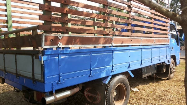 **540,000 บ.ต่อรอง**ขาย6ล้อ ISUZU NPR120HP NPR66LX5S ห้างแท้ปี38 วางเครื่องฝาขา 4HF1 120แรง(ลงเล่ม) เครื่องแน่นดี แรง ช่วงล่างเดิมคัสซีสวยเดิมไม่ผุ ไม่ปะไม่ดาม กระบะพื้นเหล็กคอกไม้สภาพสวย ไม่ผุ ยาว 4.30ม. หัวเดิมทำสีใหม่ สวย ภายในคอนโซลครบ ยางดี6เส้น พร้อ **540,000 บ.ต่อรอง**ขาย6ล้อ ISUZU NPR120HP NPR66LX5S ห้างแท้ปี38 วางเครื่องฝาขา 4HF1 120แรง(ลงเล่ม) เครื่องแน่นดี แรง ช่วงล่างเดิมคัสซีสวยเดิมไม่ผุ ไม่ปะไม่ดาม กระบะพื้นเหล็กคอกไม้สภาพสวย ไม่ผุ ยาว 4.30ม. หัวเดิมทำสีใหม่ สวย ภายในคอนโซลครบ ยางดี6เส้น พร้อ