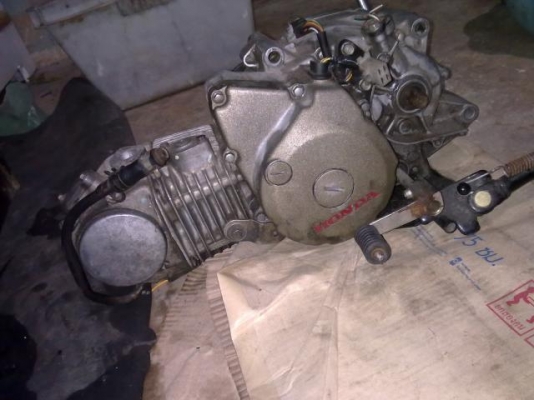 เครื่องเวฟ125 สตาร์ทมือชุดไฟครบแน่นๆเลย ตจวส่งได้