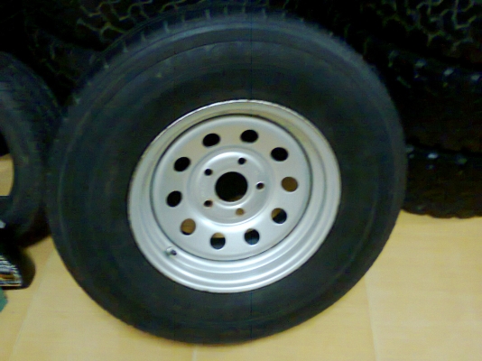 ล้อบรรทุก 205R14 5/114 ล้อละ1500