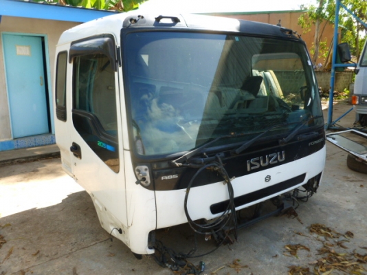 แสงฟ้าเต้นรถ/// จำหน่ายหัวเก๋งนอกเก่าญี่ปุ่น IZUZU เด้ก้า3ใบปัด สวยอุปกรณ์ครบ