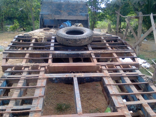 รถเทเลอร์10ล้อหน้ายาว