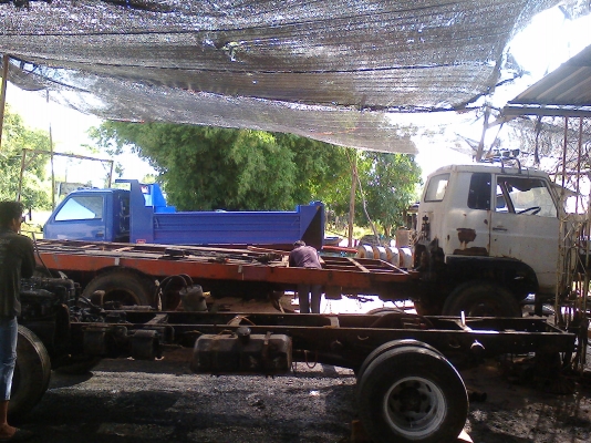 รับต่อรถเกี่ยวข้าว ดัดแปลงอุ้ม