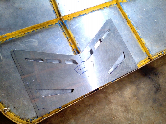 รับต่อรถเกี่ยวข้าว ดัดแปลงอุ้ม