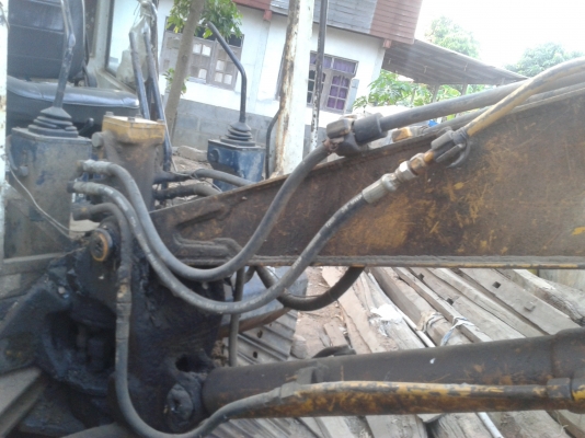 ขายแบคโค 30-5 สภาพพร้อมใช้งาน