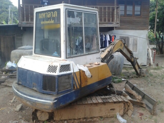 ขายแบคโค 30-5 สภาพพร้อมใช้งาน