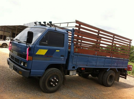 Isuzu NPR 115 F หน้า F หลัง คอกสวย ยางดี ทะเบียนพร้อม