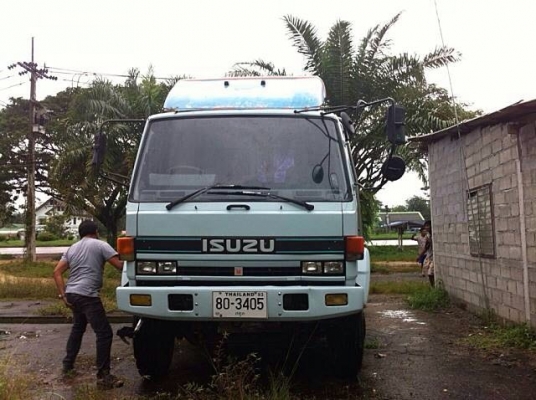 เทเลอร์ บรรทุกแบคโฮ ISUZU ROCK 195-2เพลาบรรทุกแบคโฮ200