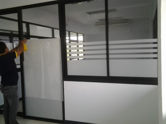 ติดตั้ง ฟิล์มกรองแสง อาคาร สำนักงานอ๊อฟฟิต ทั่วราชอาณาจักร