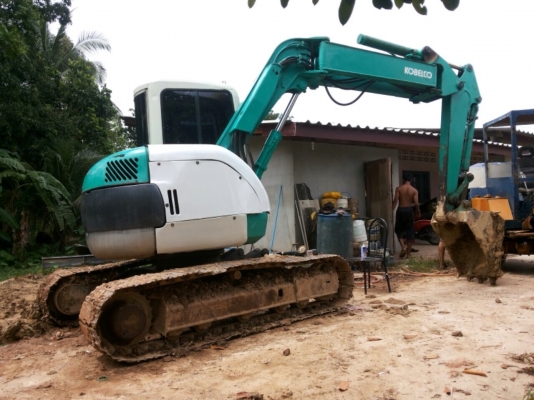 แบคโฮ KOBELCO SK75 เก่านอก 6เดือน บูมสไลรถทำงานอยู่ แบคโฮ KOBELCO SK75 เก่านอก 6เดือน บูมสไลรถทำงานอยู่