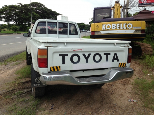 ขาย TOYOTA  4 WD YN 106