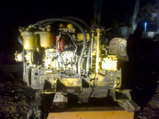 เครื่องยนต์ดีเซล  ยี่ห้อ MITSUBISHI 6D22 TURBO