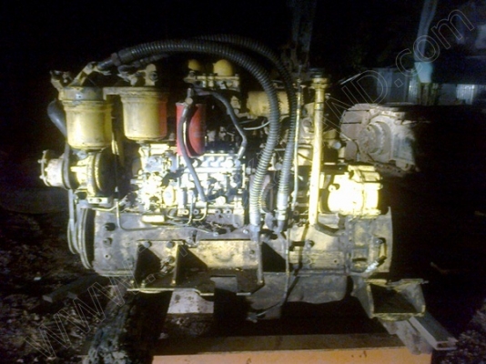 เครื่องยนต์ดีเซล  ยี่ห้อ MITSUBISHI 6D22 TURBO