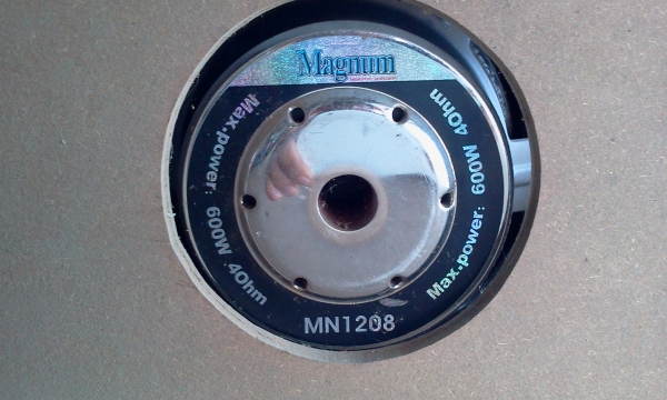 ขายลำโพง12"ยี่ห้อ maxnum คู่ละ1000 ขายลำโพง12"ยี่ห้อ maxnum คู่ละ1000