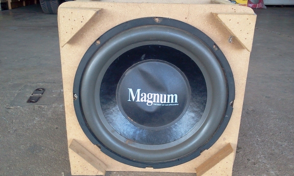 ขายลำโพง12"ยี่ห้อ maxnum คู่ละ1000