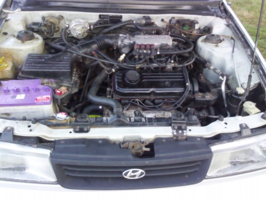 ขอขายใหม่ครับ ต้องการขายฮุนไดเอ็กเซลปี1994 สีบอนร์ 1500cc เกียร์ออโต้ ราคา 58000 ครับ