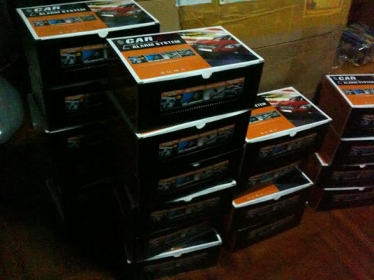 ขายกันขโมยรถยนต์ กุญแจพับ สตาร์ทรถด้วยรีโมท - เปิดแอร์ - เปิดฝากระโปรงท้าย