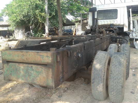 ขาย10ล้อ2เพลา หัวแคชซี FN527 เครื่อง195แรง