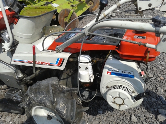 ขายรถเกี่ยวข้าวเดินตาม Mitsubishi MB360 ขนาด 5แรง เครื่องเบนซิน ราคา 25,000.-