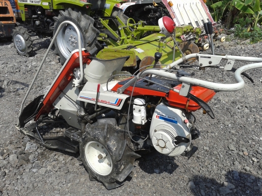 ขายรถเกี่ยวข้าวเดินตาม Mitsubishi MB360 ขนาด 5แรง เครื่องเบนซิน ราคา 25,000.-