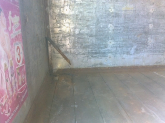 ขายด่วน Hino FC120Hp ตุ้ 3 บานปี37