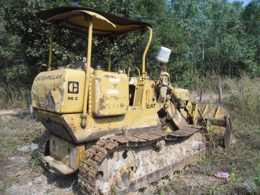 ขายรถตักตีนตะขาบ CAT951C เครื่องดีปั้มดีสภาพพร้อมใช้งานโซ่ช่วงล่างดี