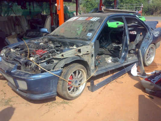 ขายเครื่องอีคา หัวฉีด 1600cc พร้อมเกียร์ออโต้