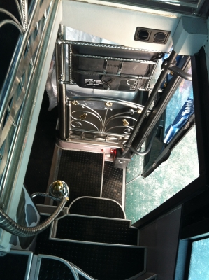 รถบัส 8 ล้อ รถบัส 8 ล้อ