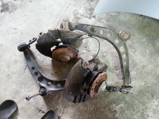 ขายดุมล้อ BMW E36